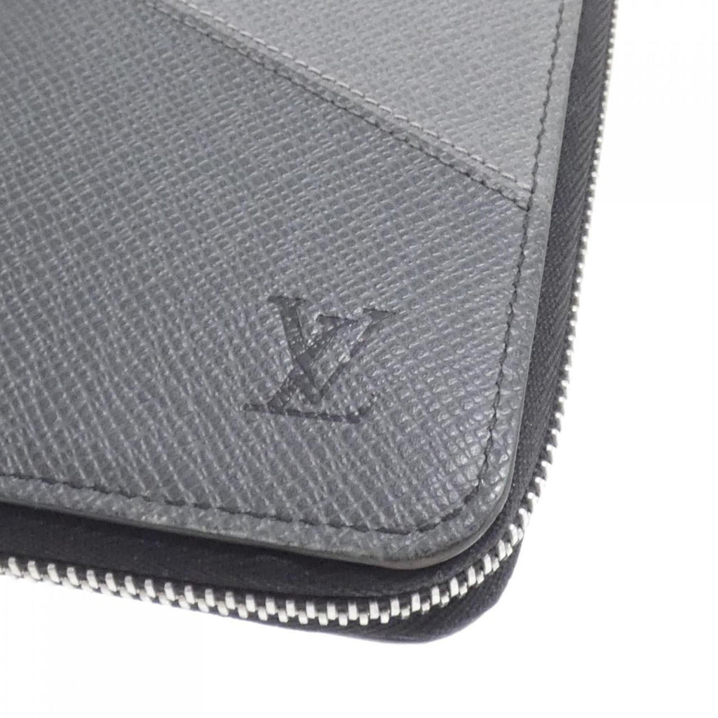 Louis Vuitton Gris Leather Long Wallet