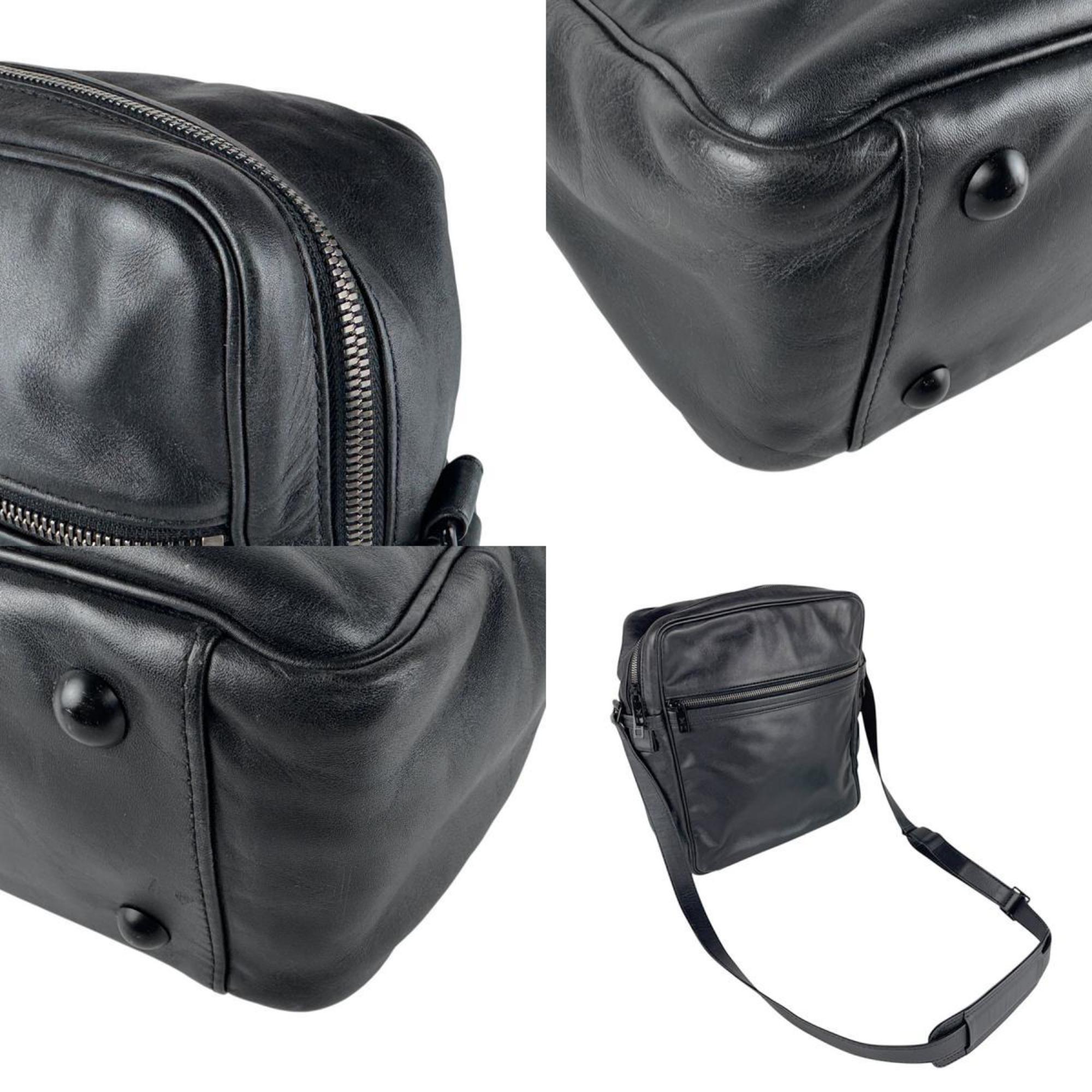 Louis Vuitton Noir Shoulder Bag