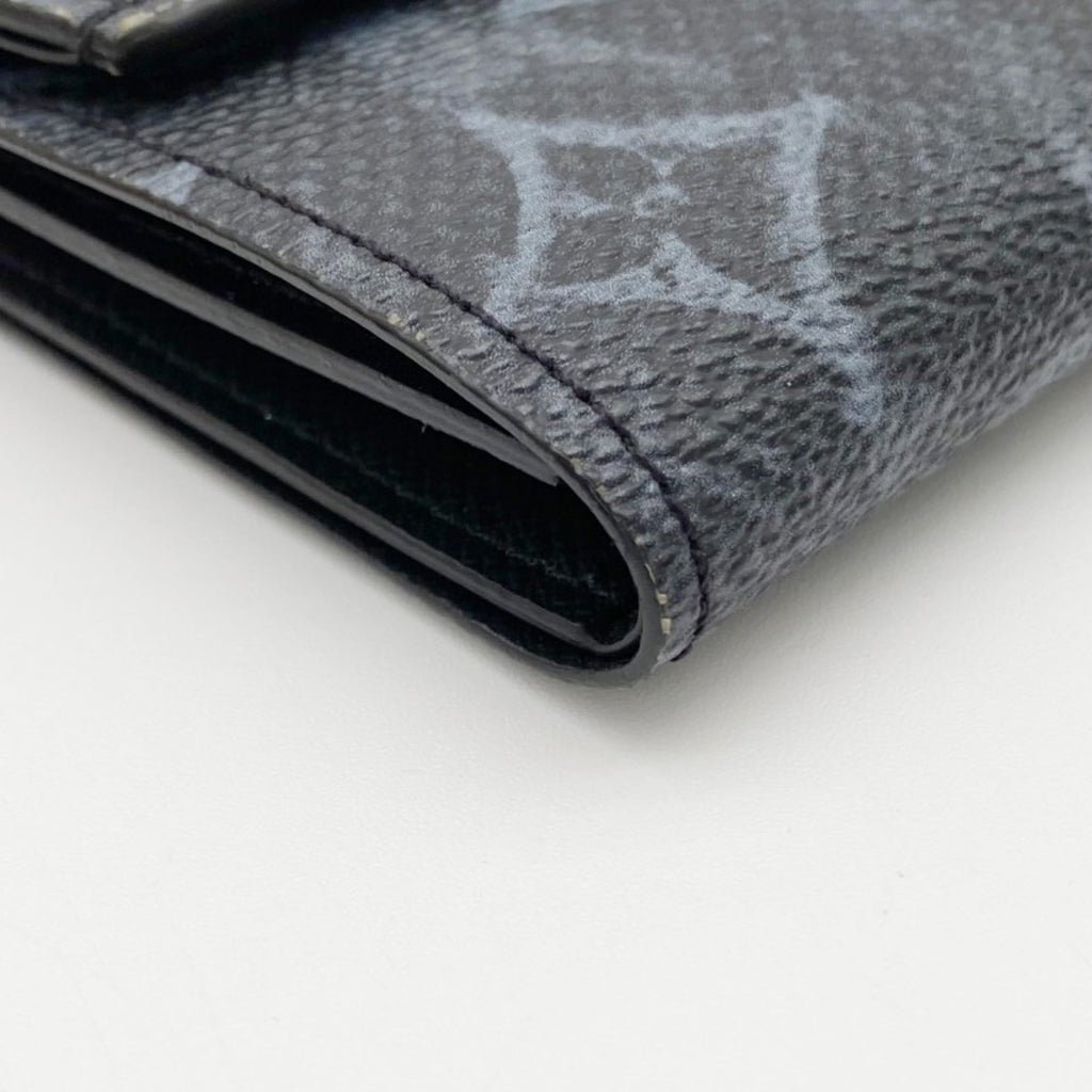 Louis Vuitton Monogram Black Wallet (Tri-Fold)