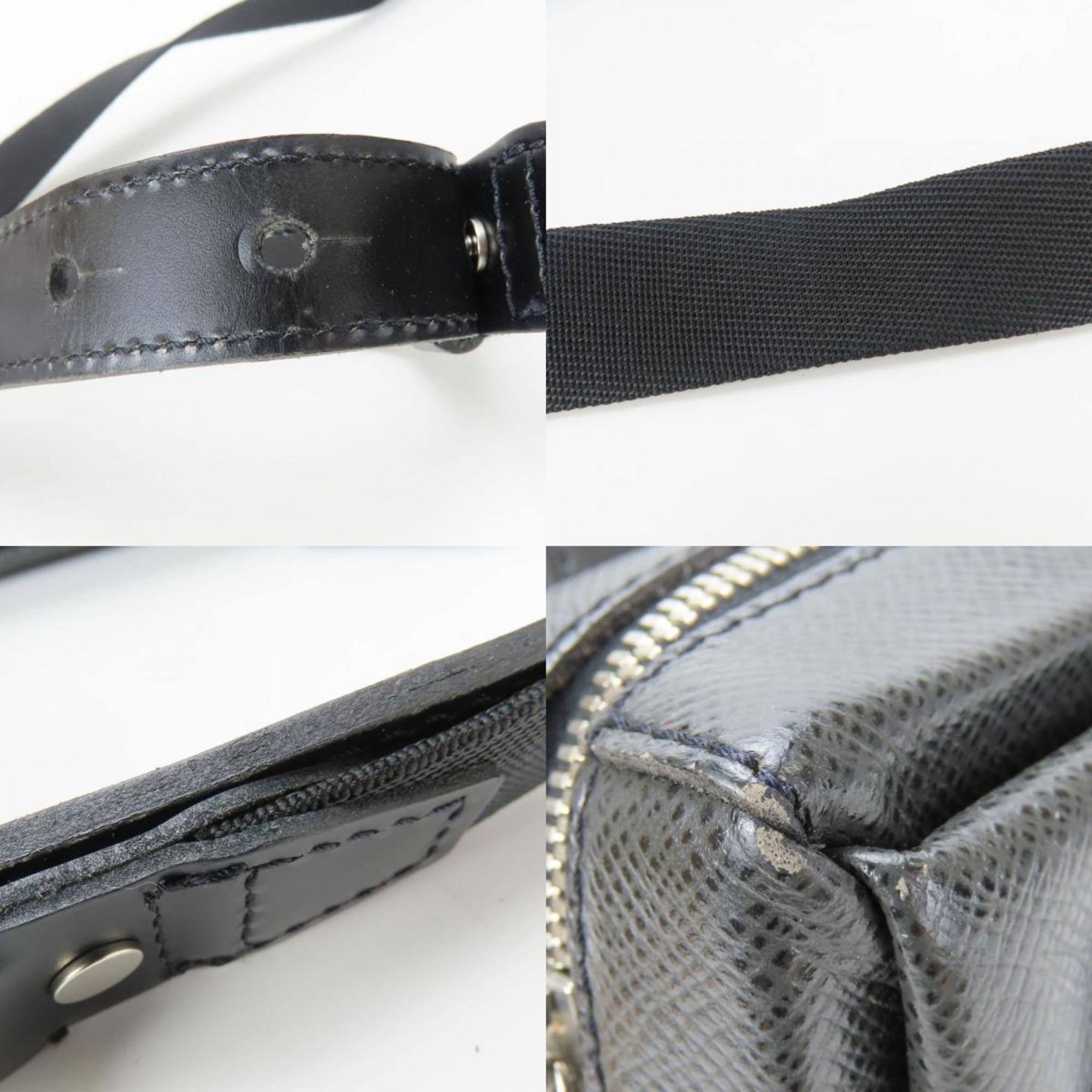 Louis Vuitton Ardoise Moss Green Taiga Leather Shoulder Bag