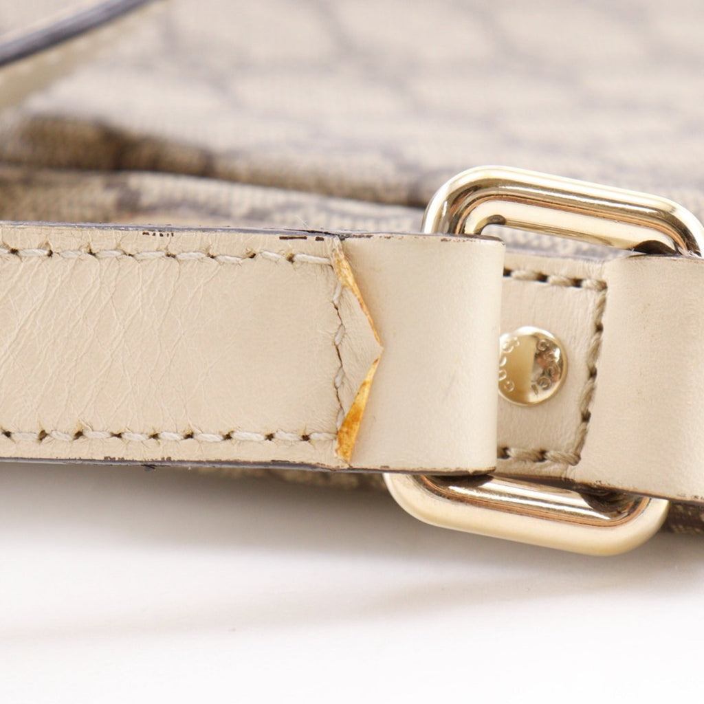 Gucci Beige Gg Supreme Shoulder Bag (Pre-Owned)