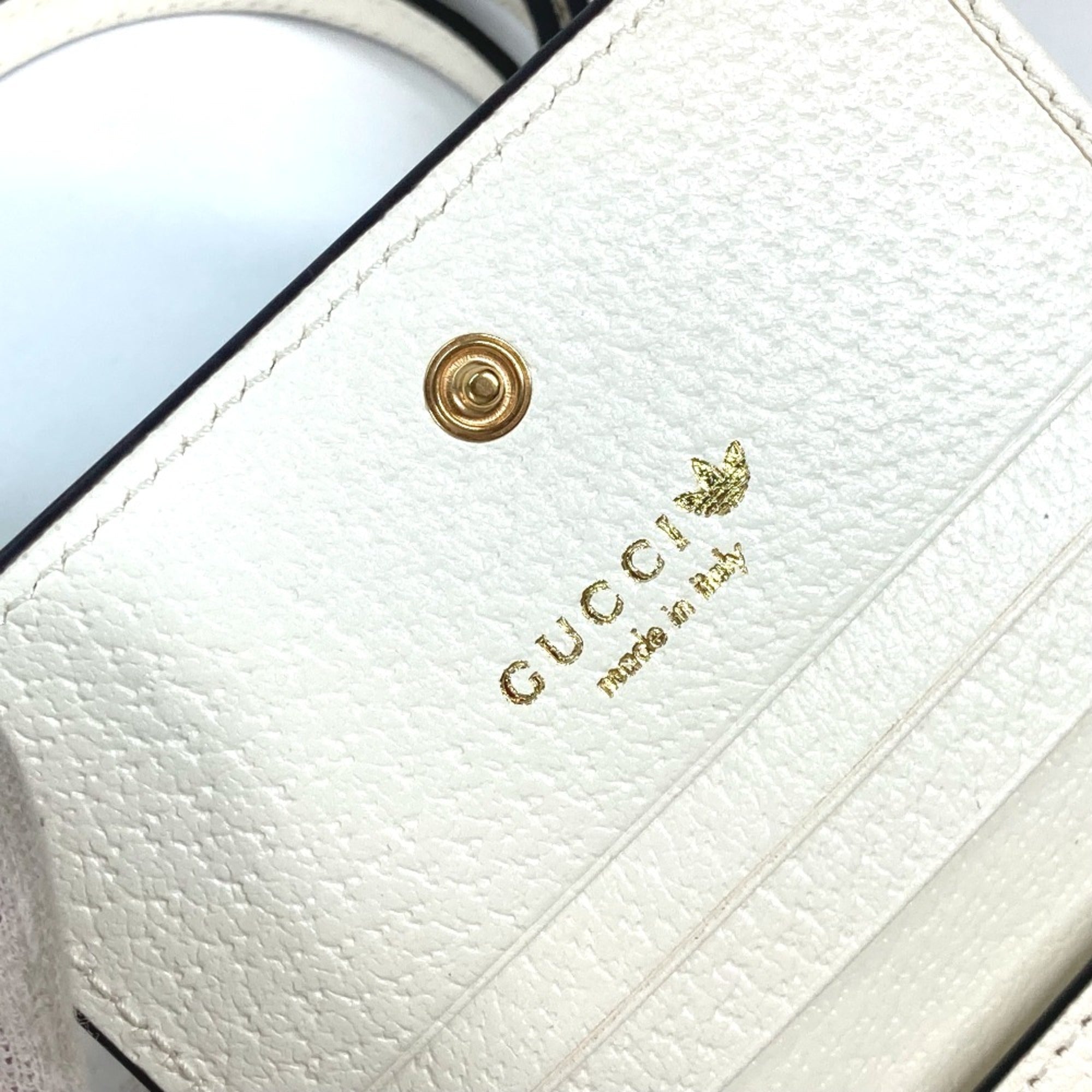 Gucci White Leather Wallet (Bi-Fold) (Pre-Owned)