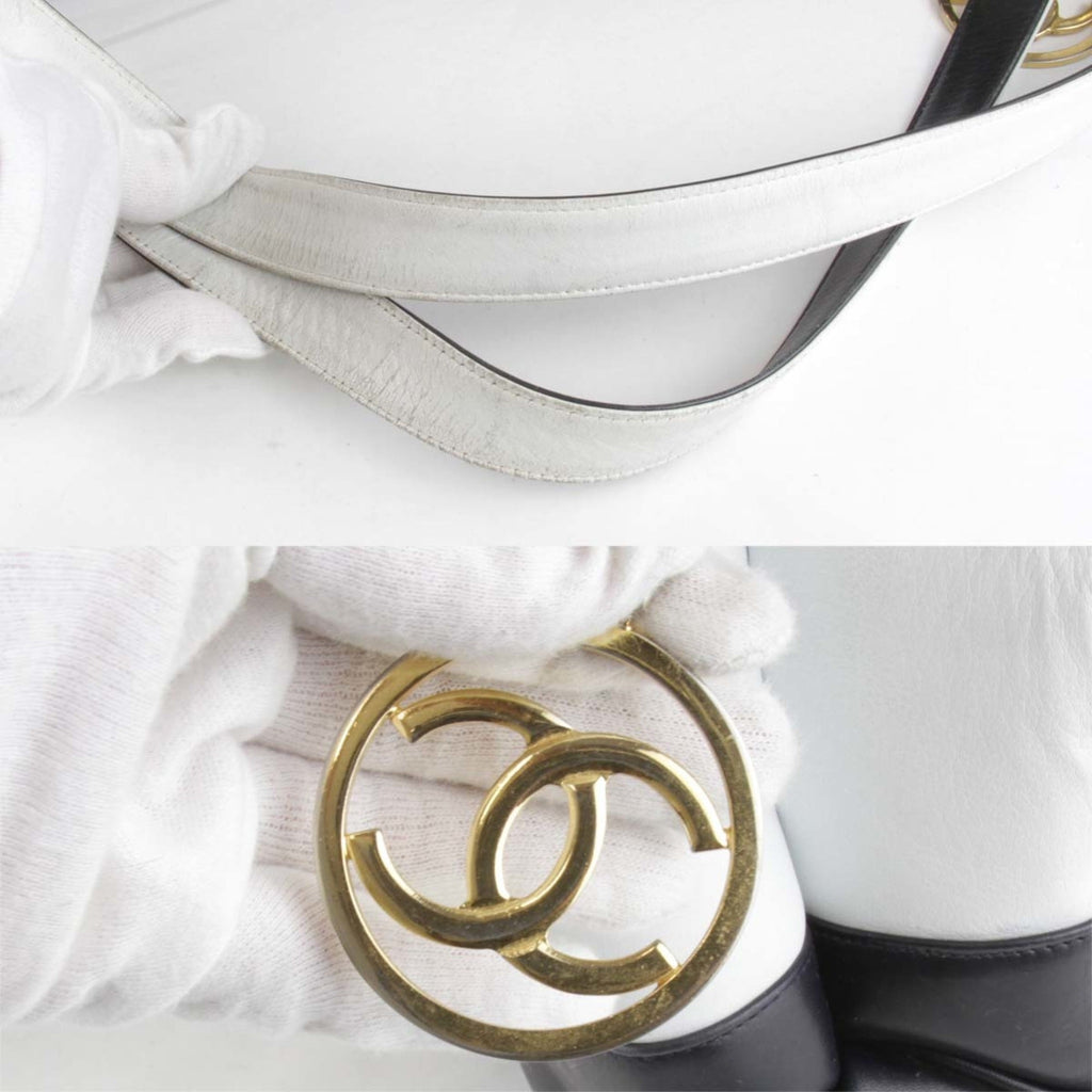 Chanel White Leather Shoulder Bag