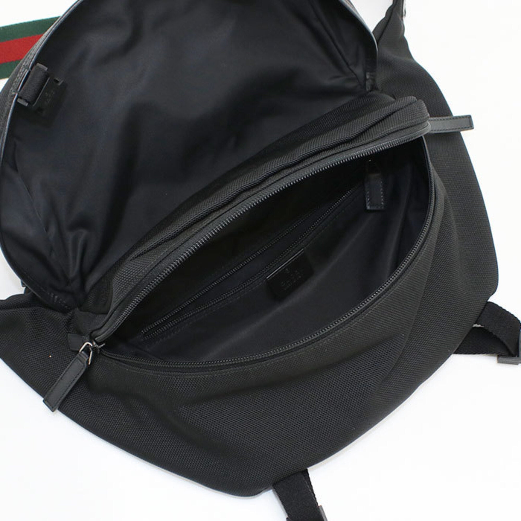 Gucci Black Canvas Shoulder Bag Sling Bag (Pre-Owned)
