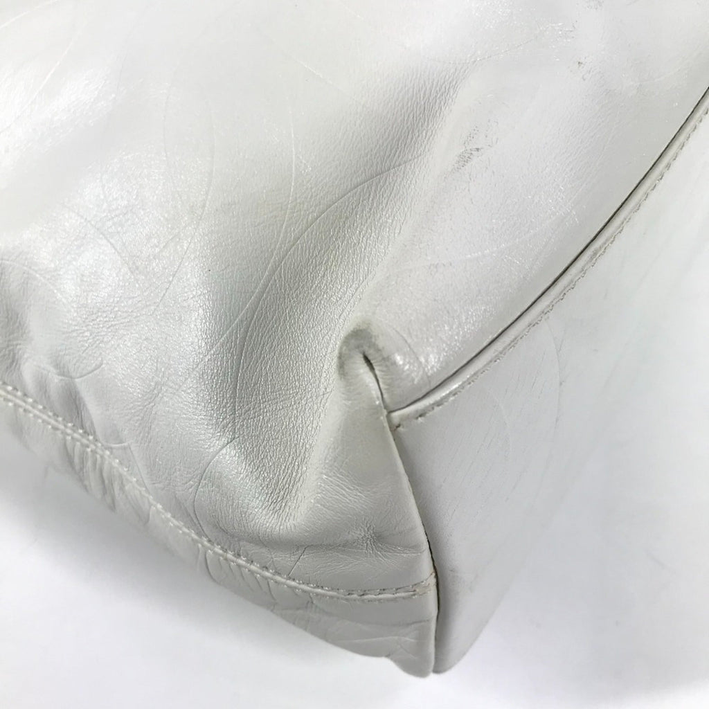 Chanel White Leather Shoulder Bag Tote Bag