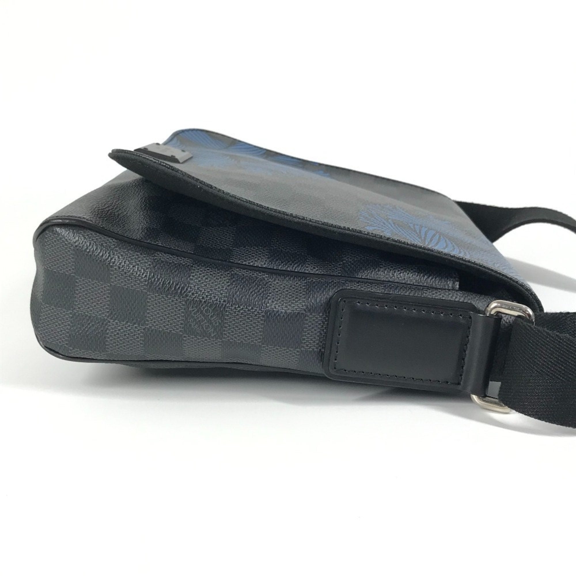 Louis Vuitton Black Blue Damier Graphite Messenger Bag Shoulder Bag
