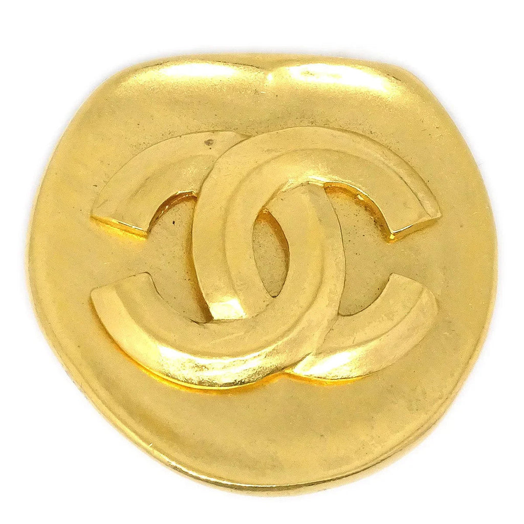 Chanel Round Brooch Gold 96P
