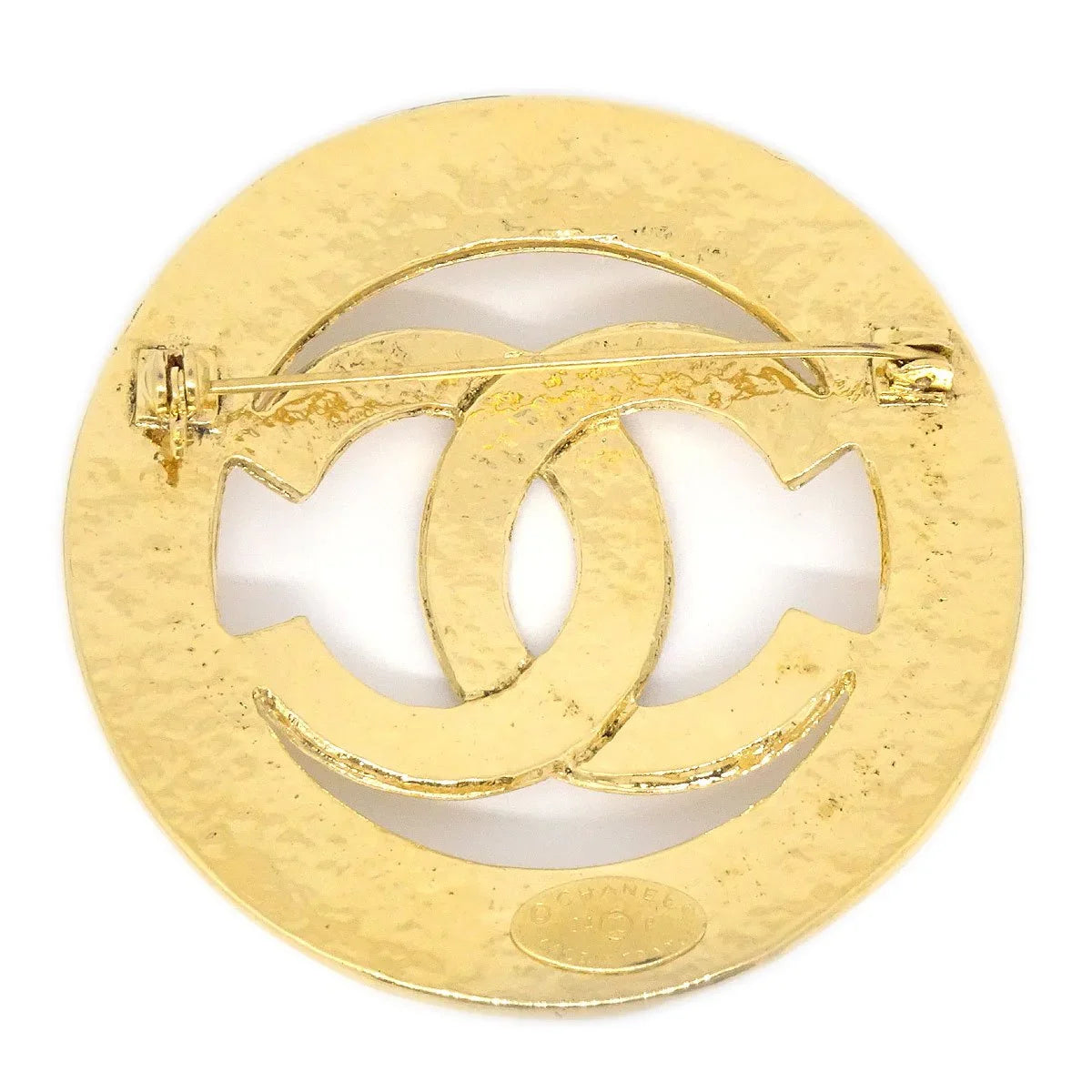 CHANEL 1994 Cutout CC Brooch Gold
