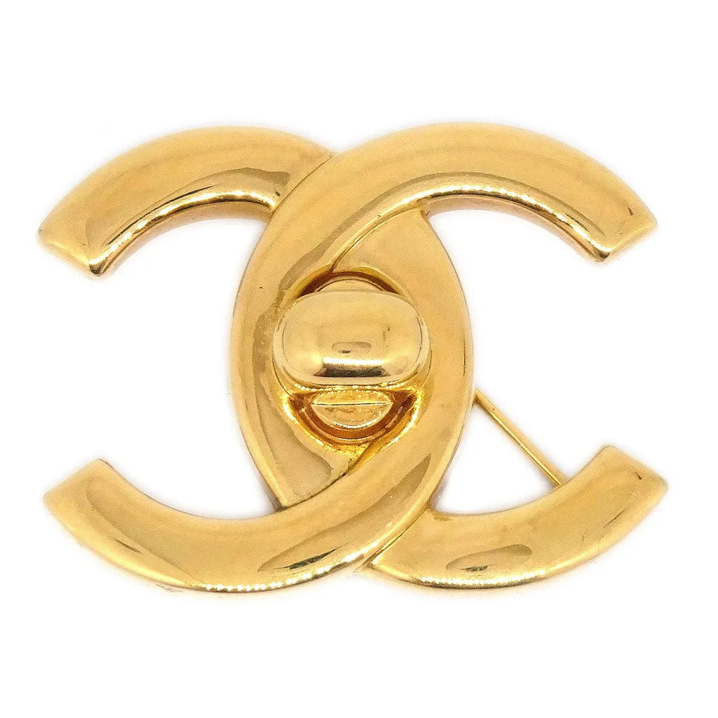 CHANEL Turnlock Brooch Gold Large 96A
