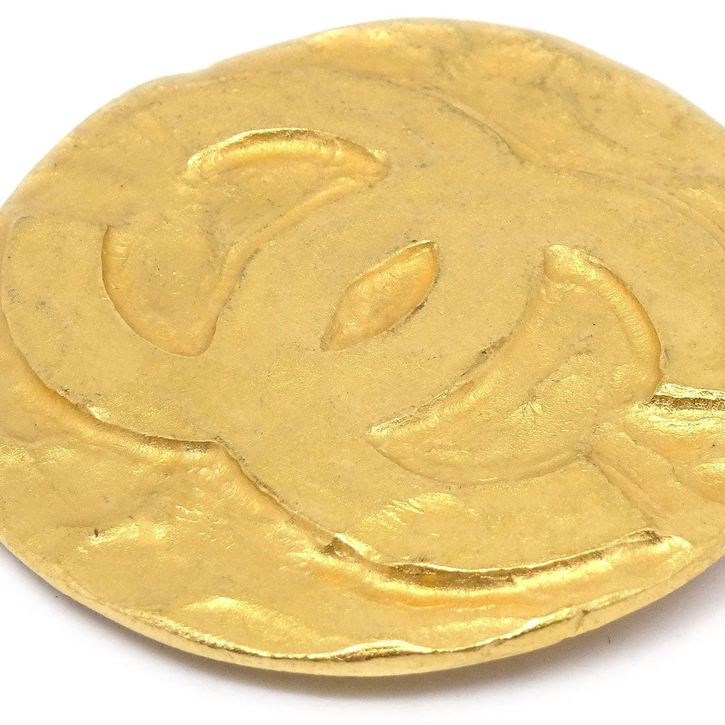 CHANEL Medallion Brooch Gold 94P