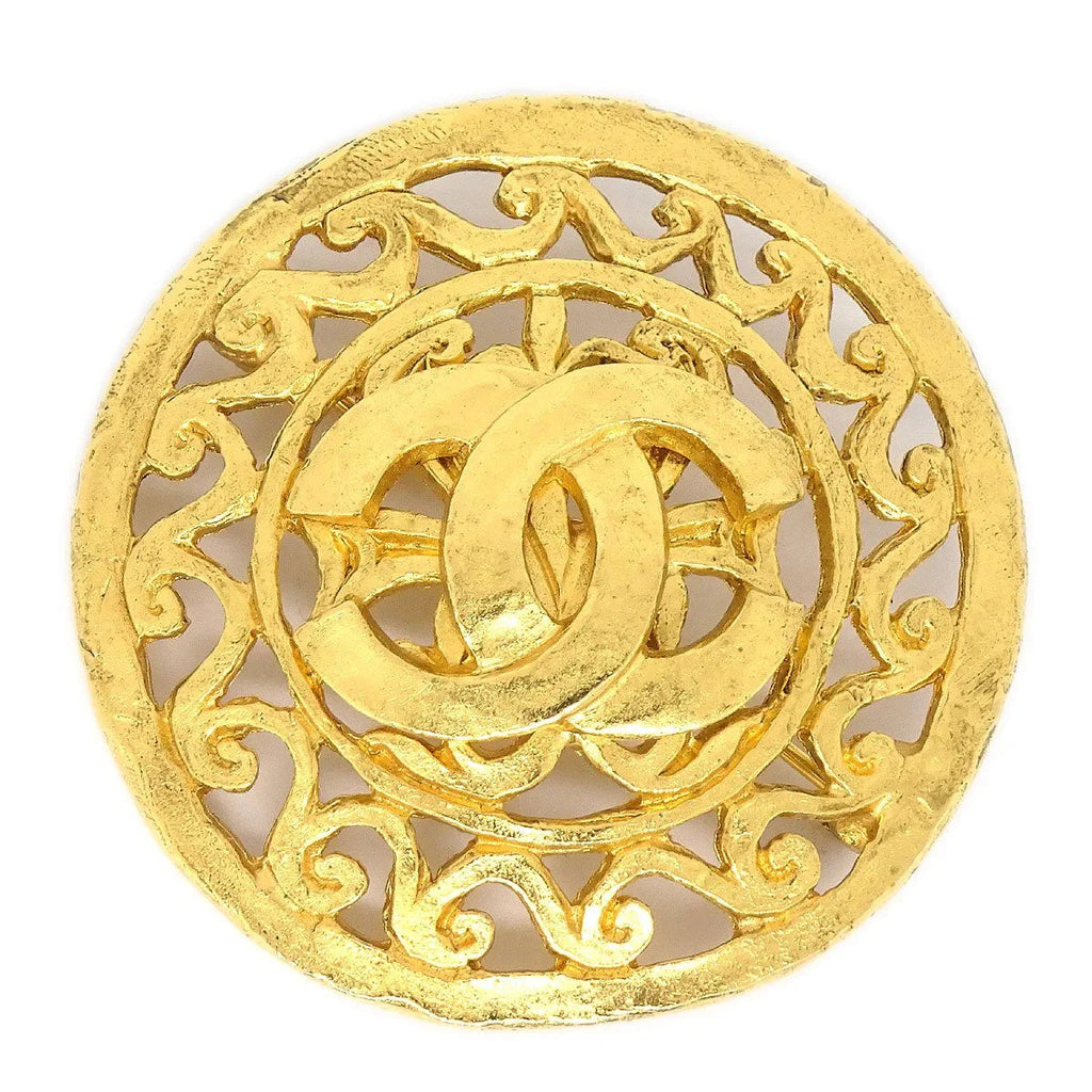 Chanel 1995 Fretwork Paisley Brooch Gold