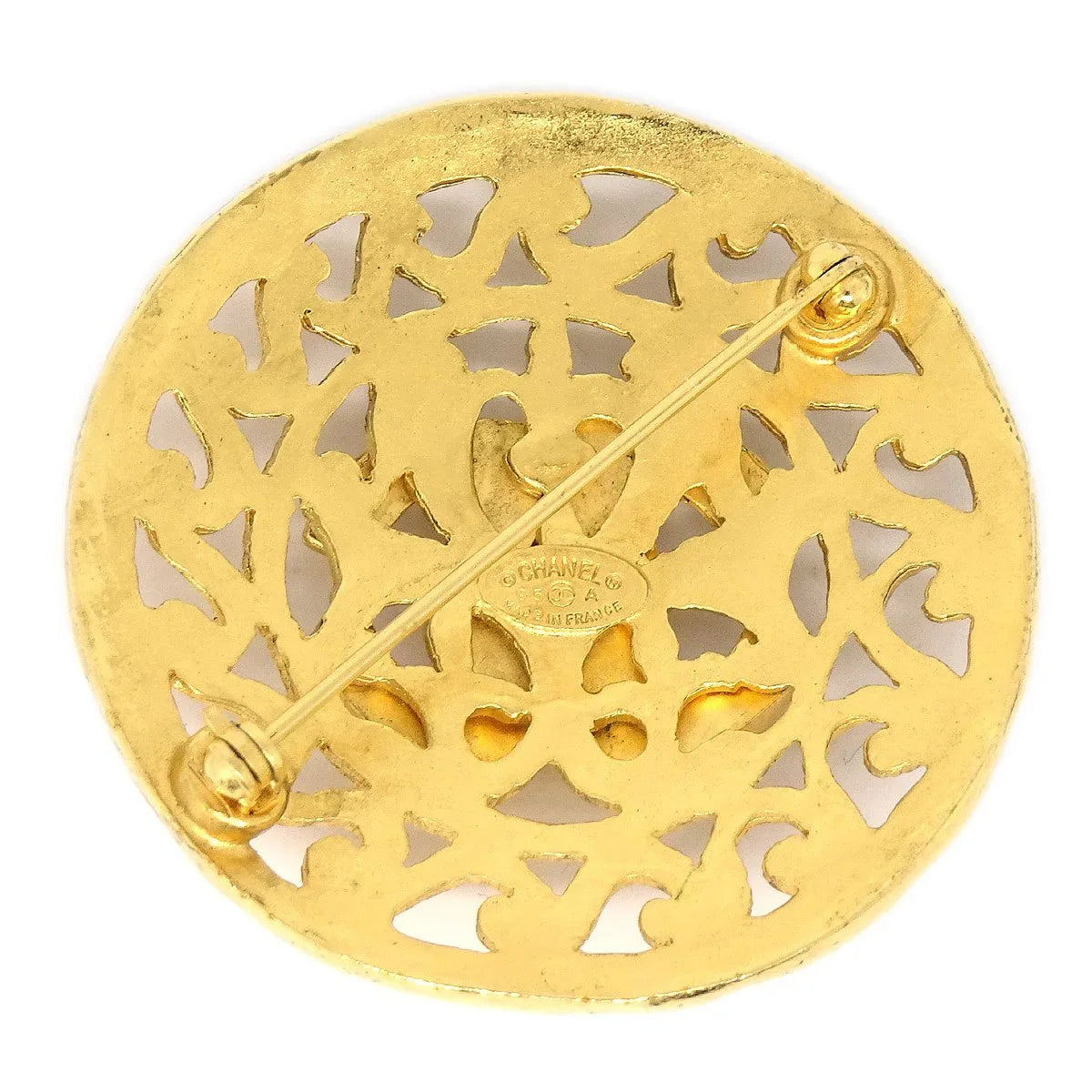 Chanel 1995 Fretwork Paisley Brooch Gold