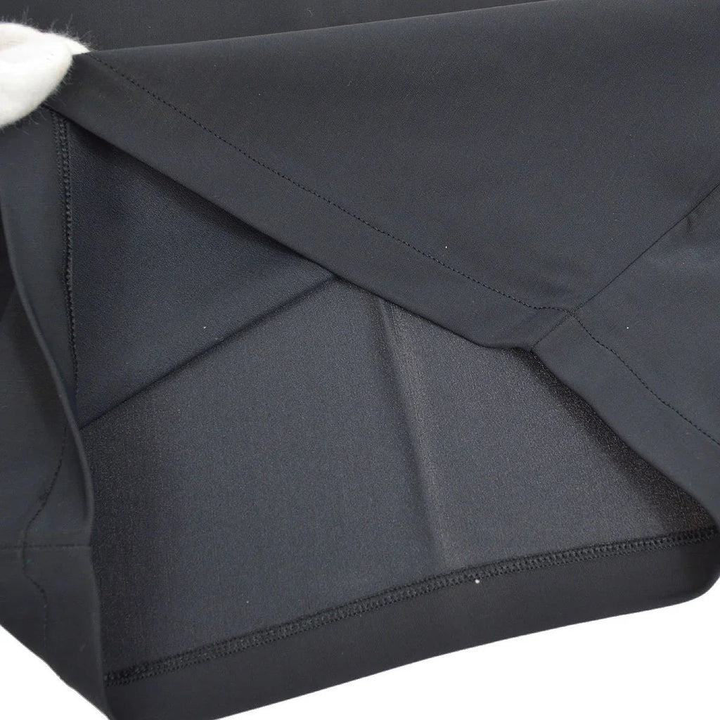 CHANEL 1995 Spring black CC cropped top #40