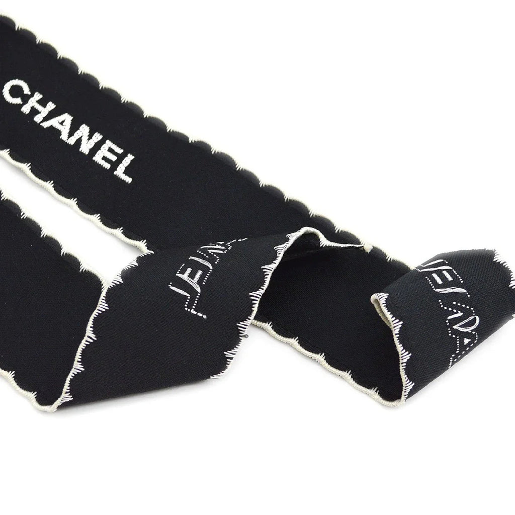 CHANEL 1994 Bow Brooch