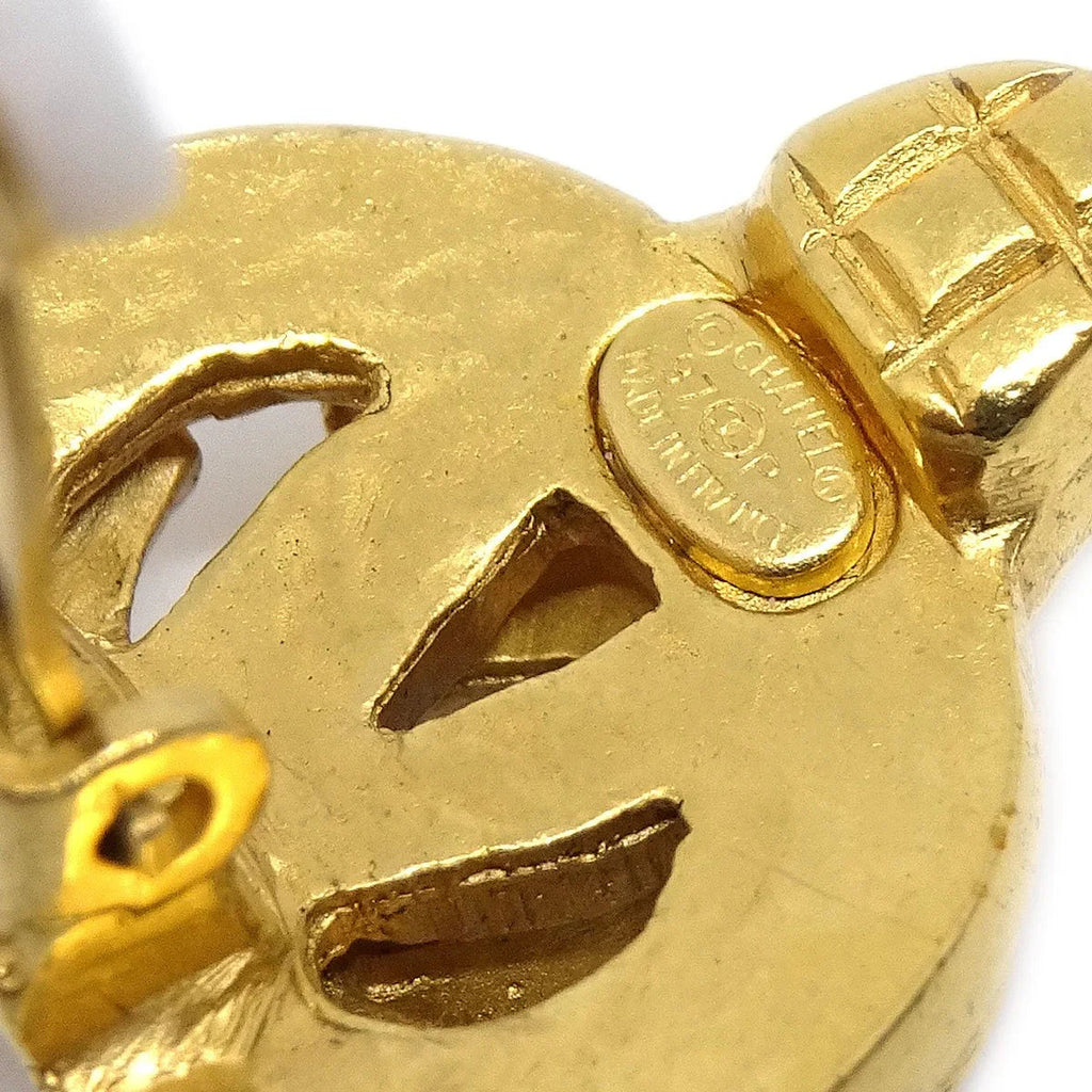 CHANEL 1997 Heart CC Earrings Gold Small