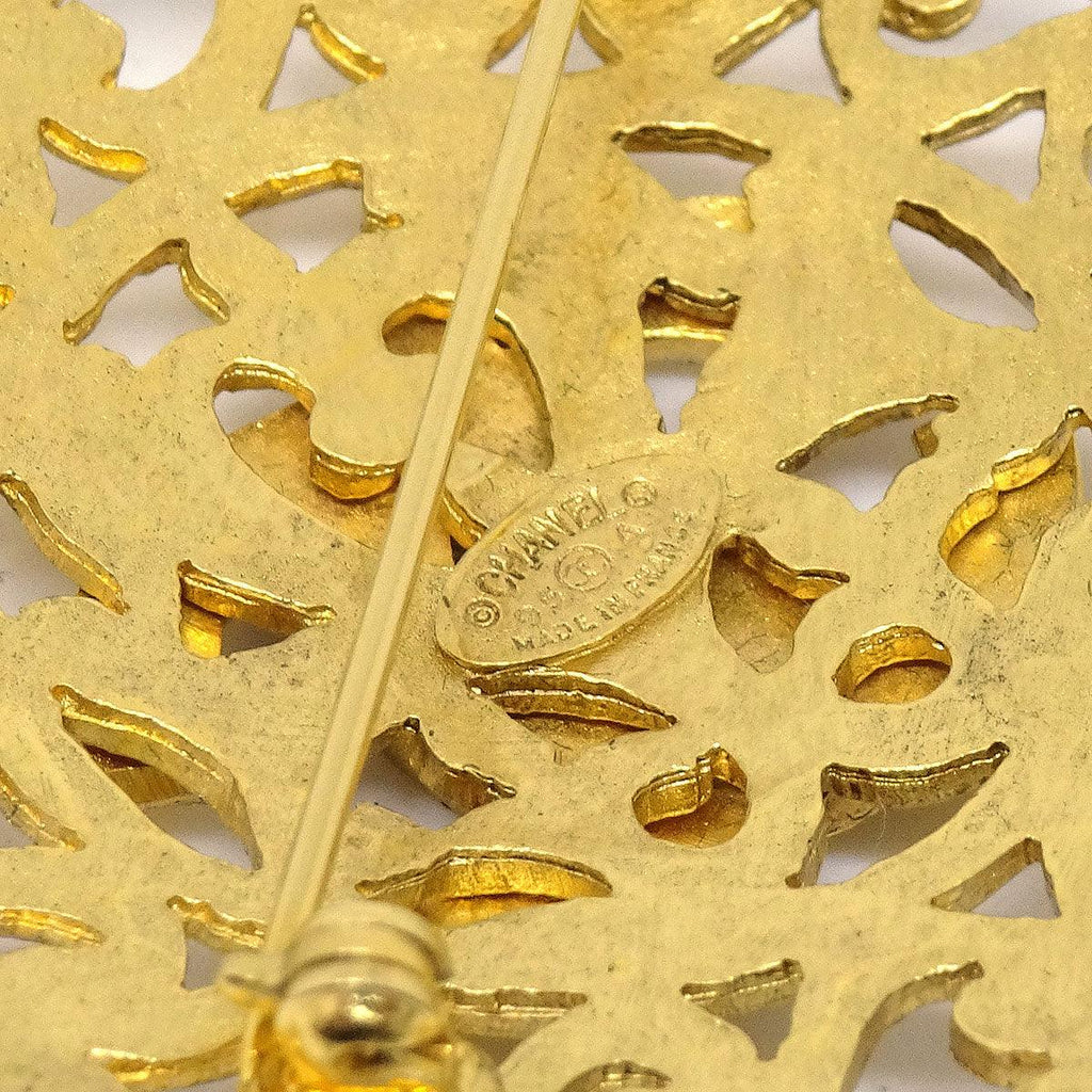 CHANEL 1995 Fretwork Paisley Brooch Pin Gold 95A