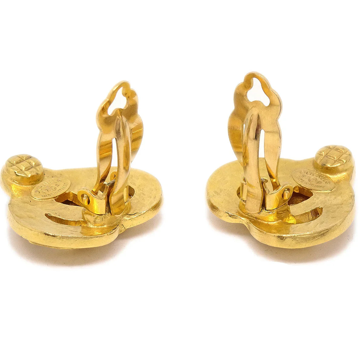 CHANEL 1997 Heart CC Earrings Gold Medium