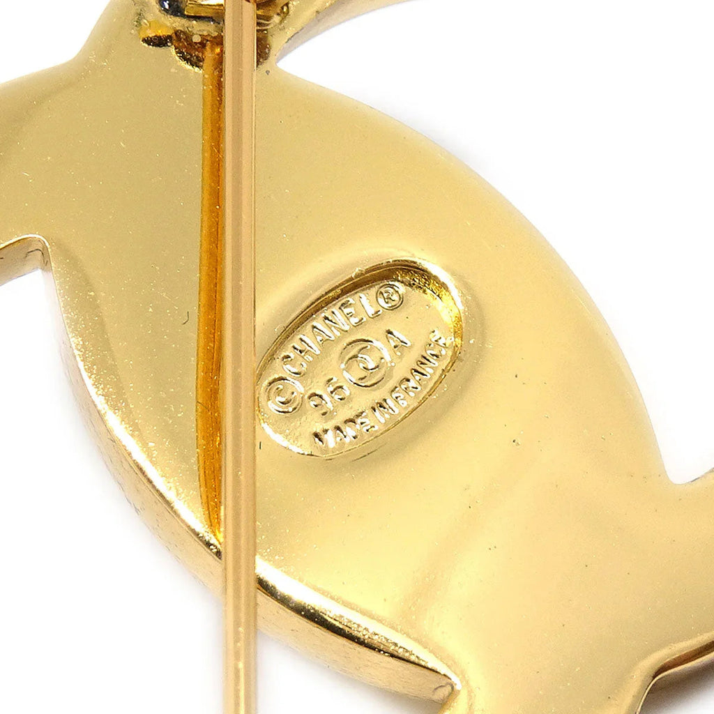 Chanel Turnlock Brooch Pin Gold Large