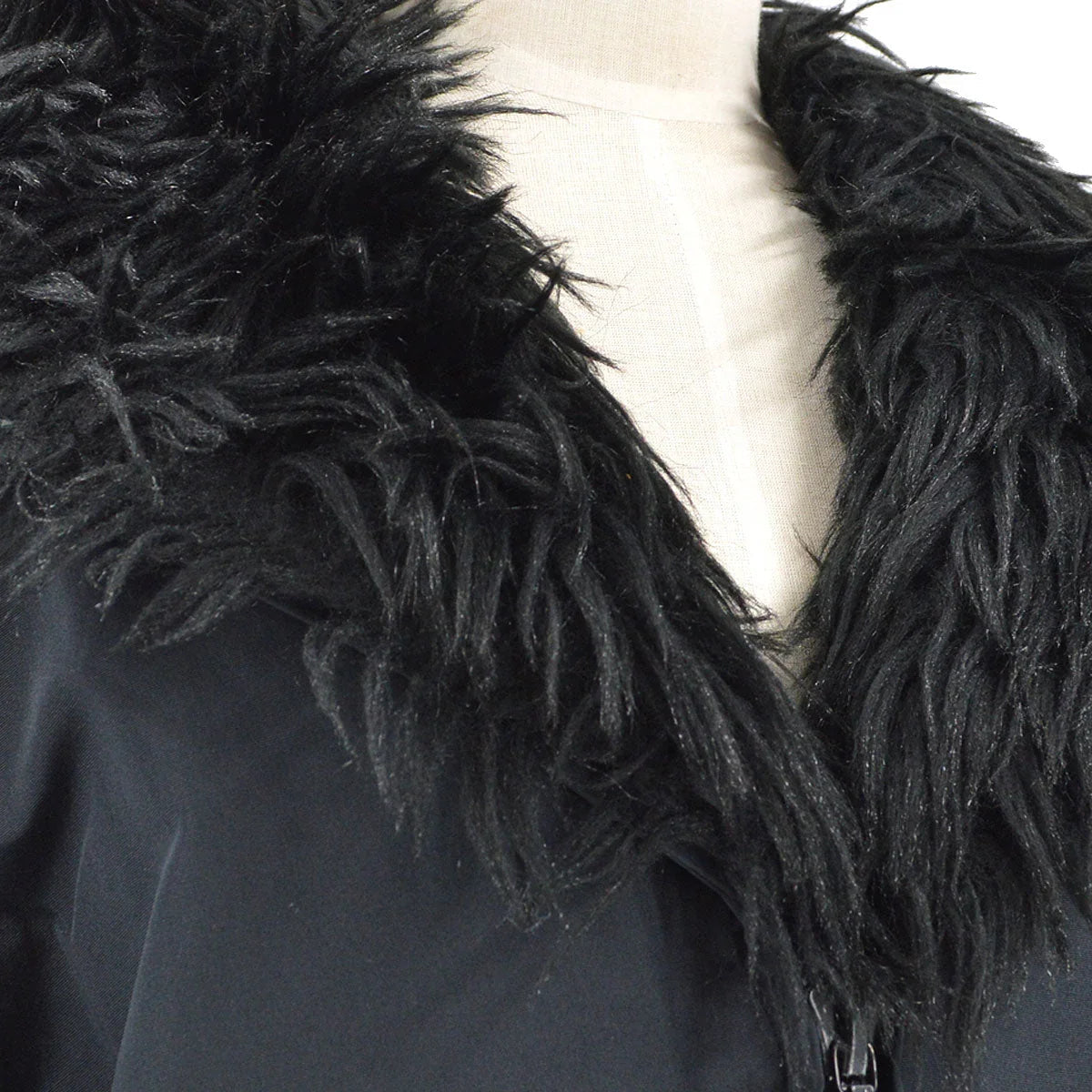 CHANEL O3095 #34 Zip-up Coat Black Fur