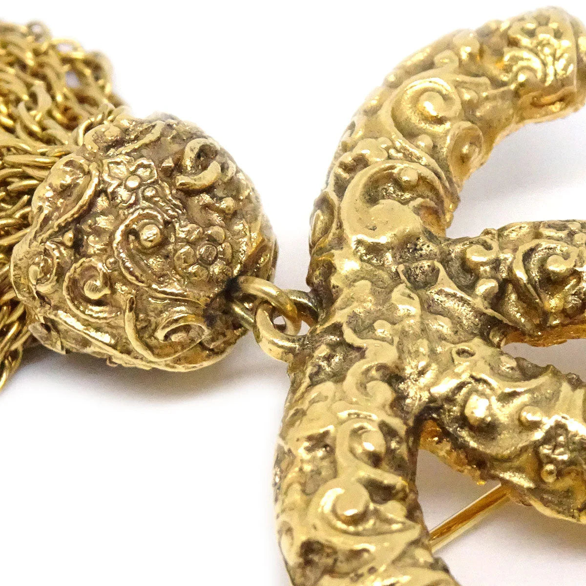Chanel 1993 Florentine Filigree Tassel Brooch Small