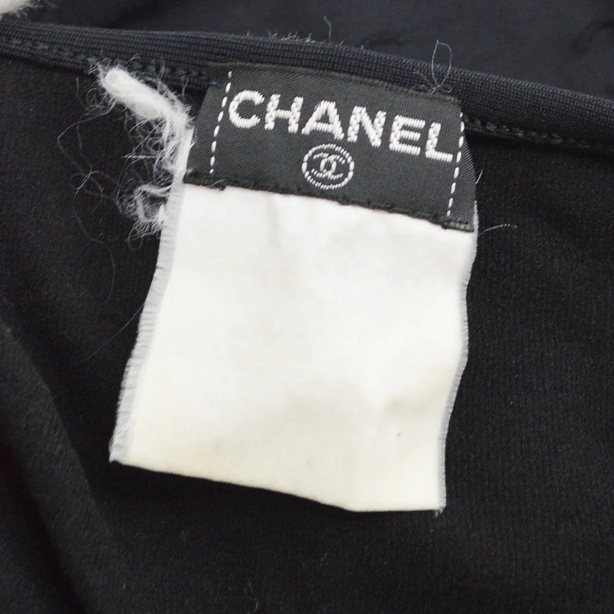 Chanel spring 1997 CC logo-embroidered cropped T-shirt