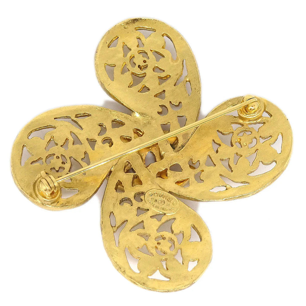 CHANEL 1995 Fretwork Paisley Brooch Gold