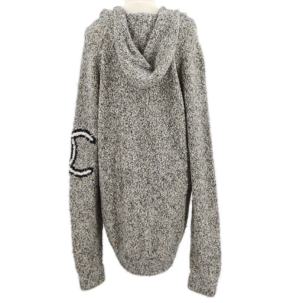 CHANEL 2007 penguin knitted drawstring hoodie