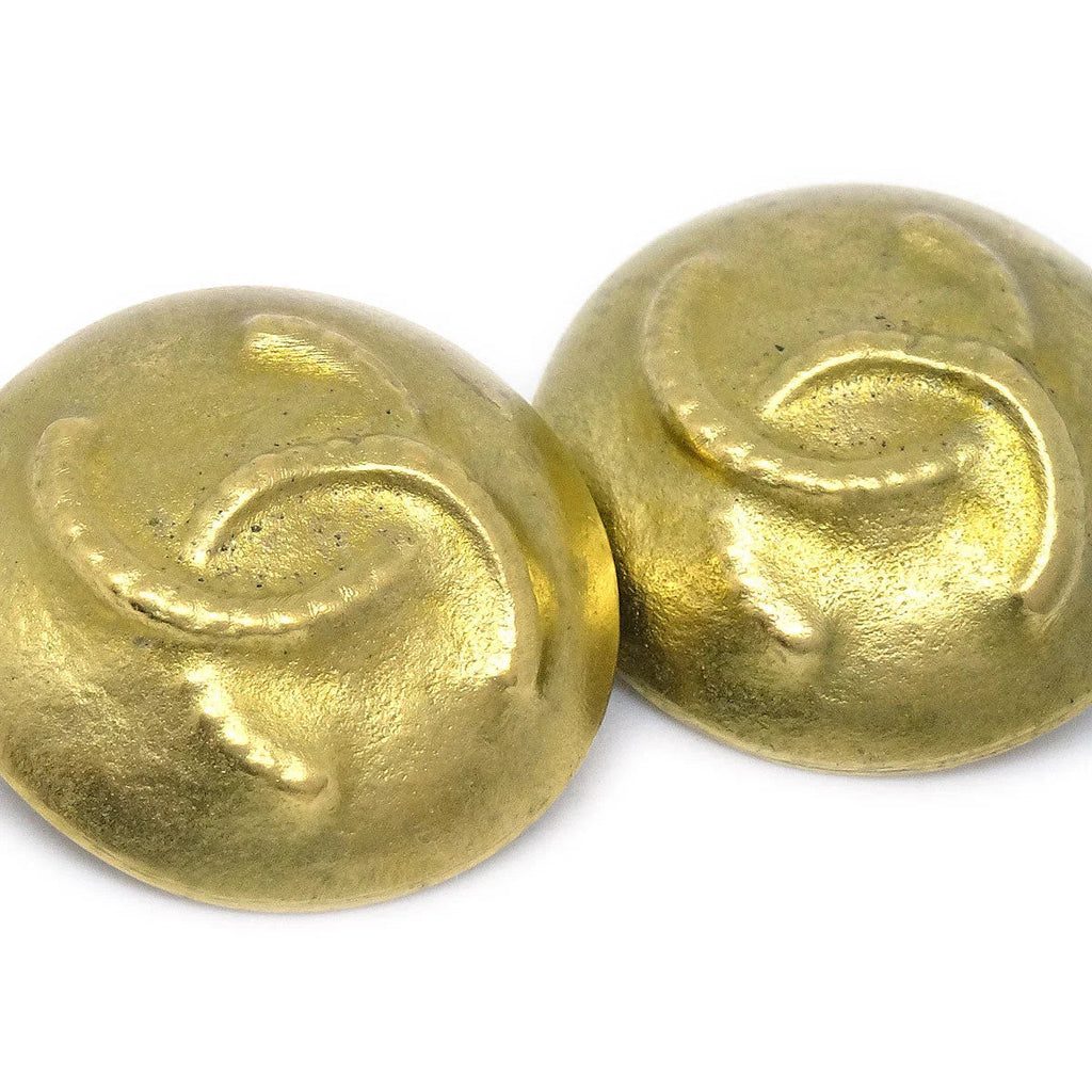 CHANEL 1995 Button Earrings Clip-On Gold