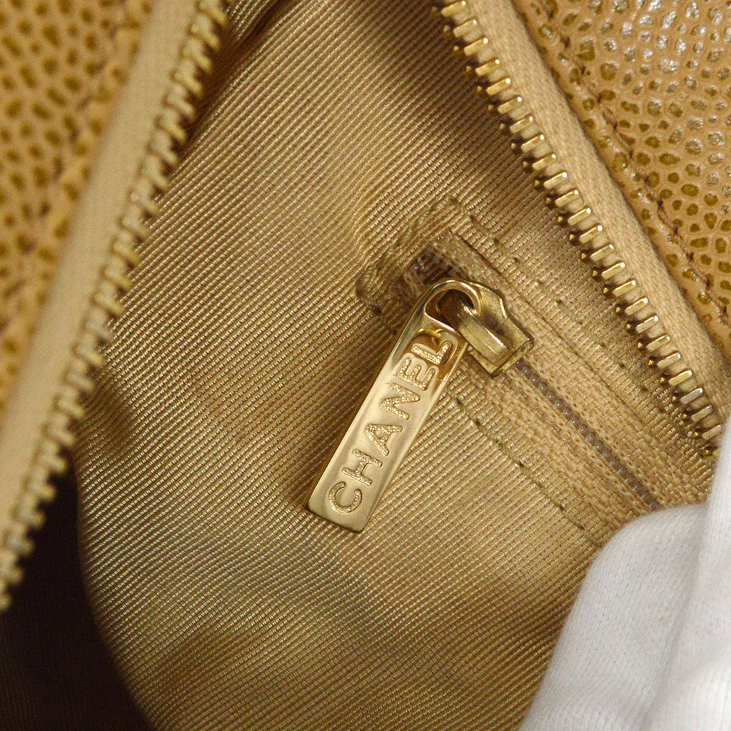 Chanel 2002-2003 Beige Caviar Hobo Bag