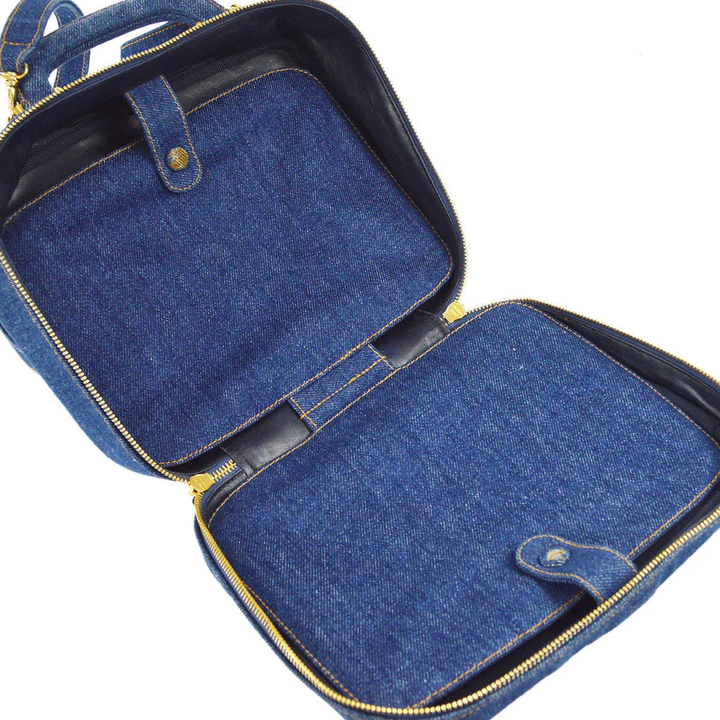 Chanel 1996-1997 Timeless Lunch Box Vanity 24