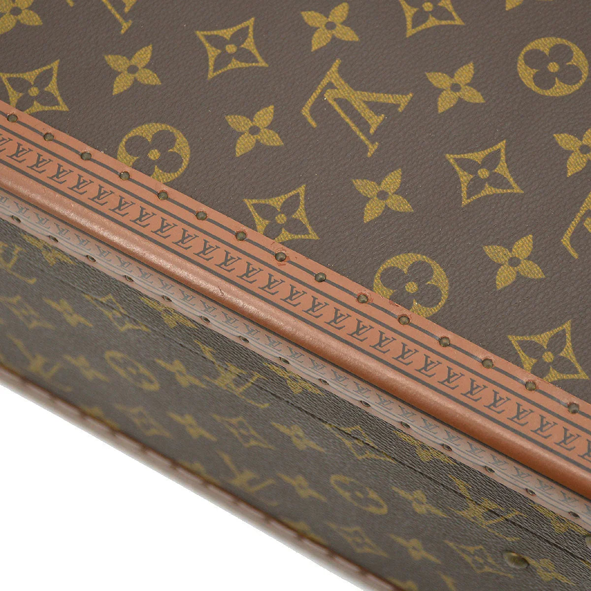 Louis Vuitton BISTEN 70 MONOGRAM M21324