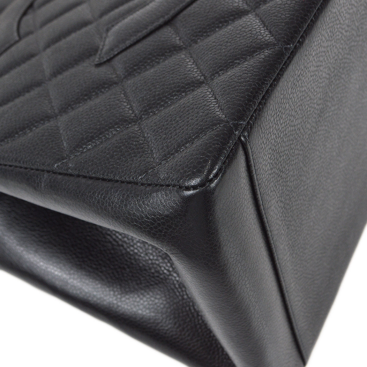 Chanel 1996-1997 Chain Tote 35 Black Caviar