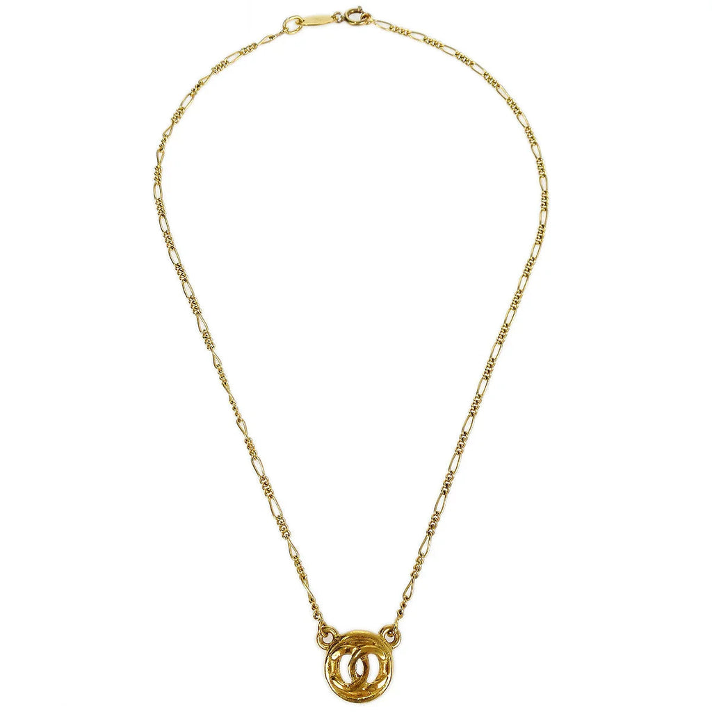 Chanel 1983 Circled CC Gold Chain Pendant Necklace