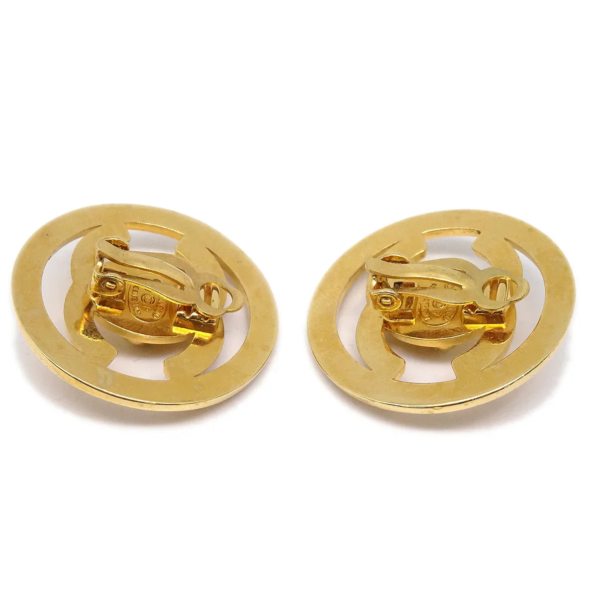 Chanel 1997 Round CC Turnlock Earrings Gold Clip-On Large