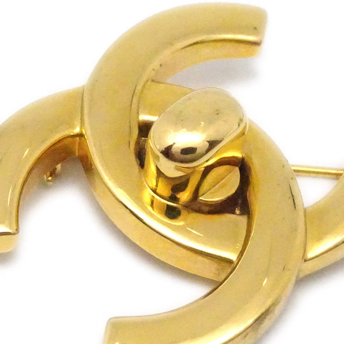 Chanel Turnlock Brooch Pin Gold 96P