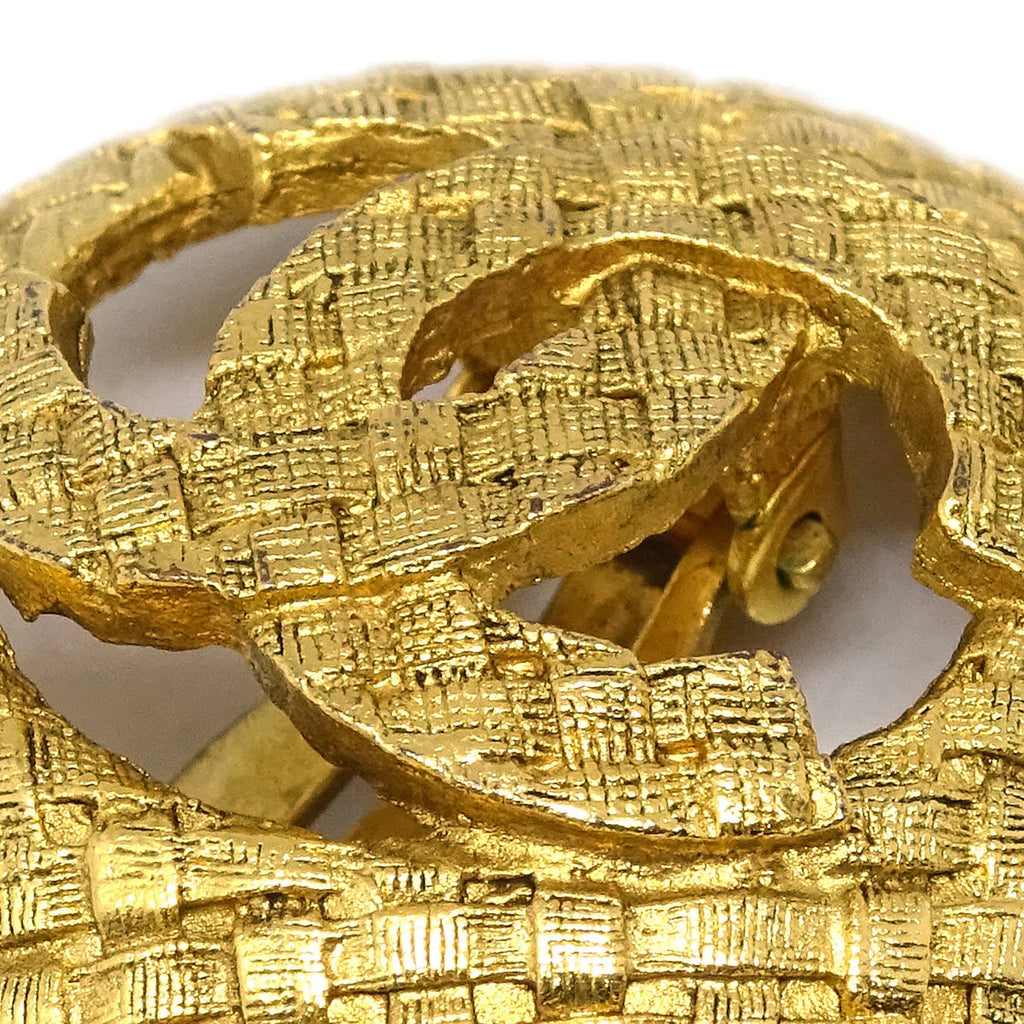 Chanel 1994 Woven CC Cutout Earrings Gold Clip-On