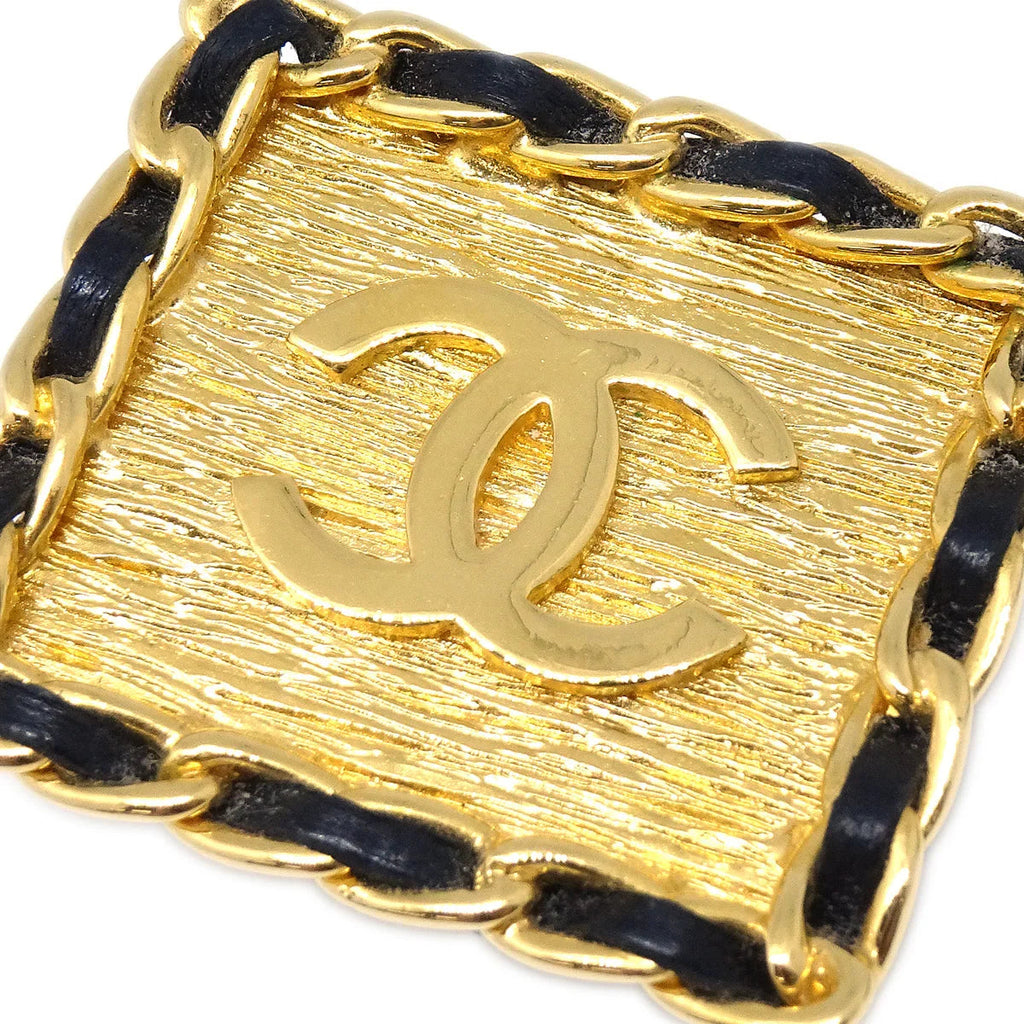 Chanel Square Leather Earrings Clip-On Gold 26