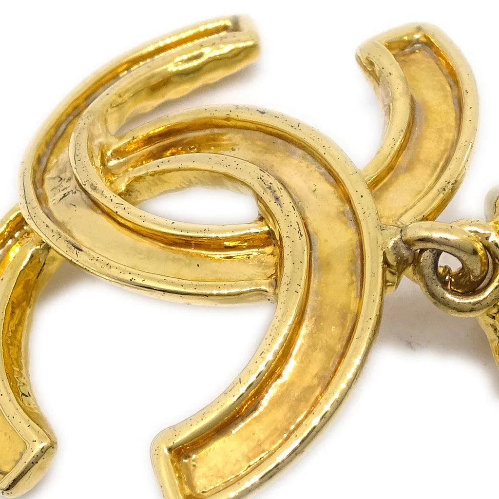 Chanel Gold Dangle Earrings Clip-On 95A