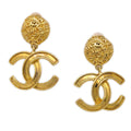 Chanel Gold Dangle Earrings Clip-On 95A