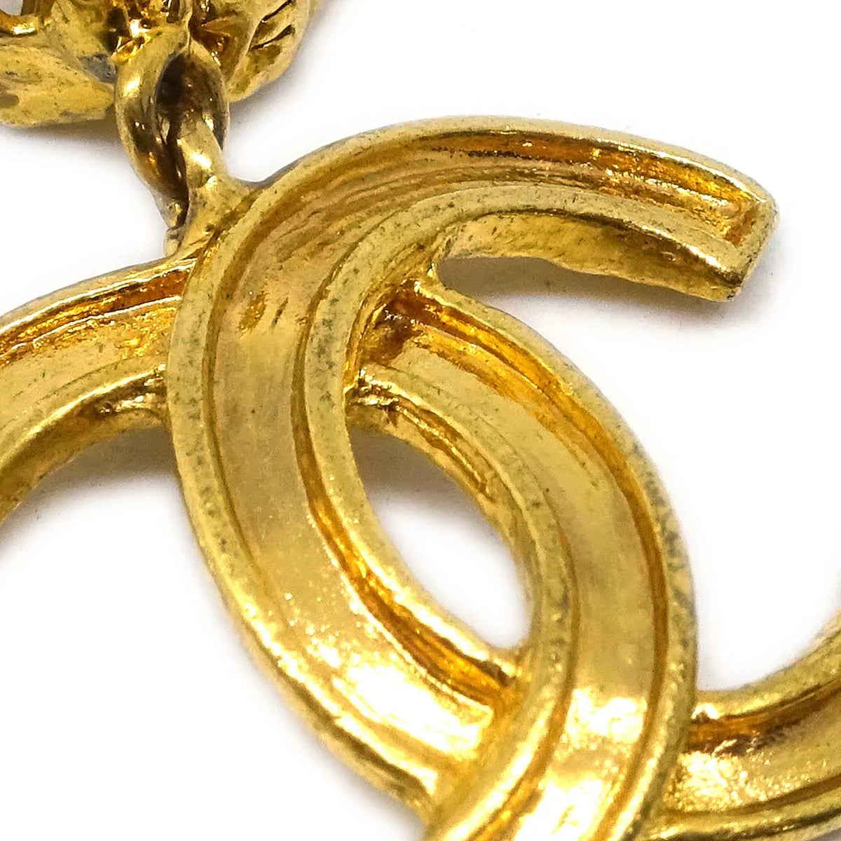 Chanel Gold Dangle Earrings Clip-On 95A