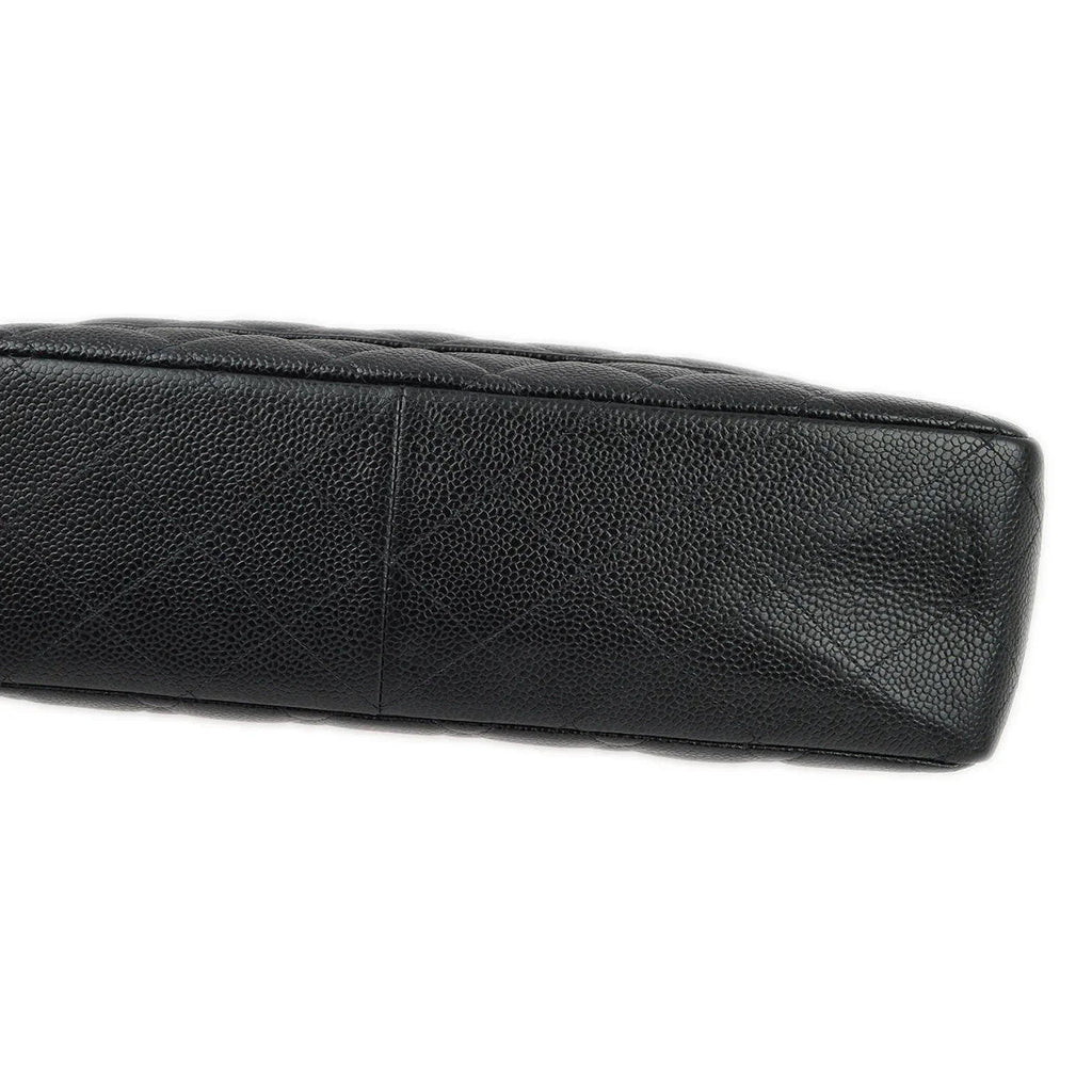 Chanel 2000-2001 Black Caviar Jumbo Classic Flap Shoulder Bag