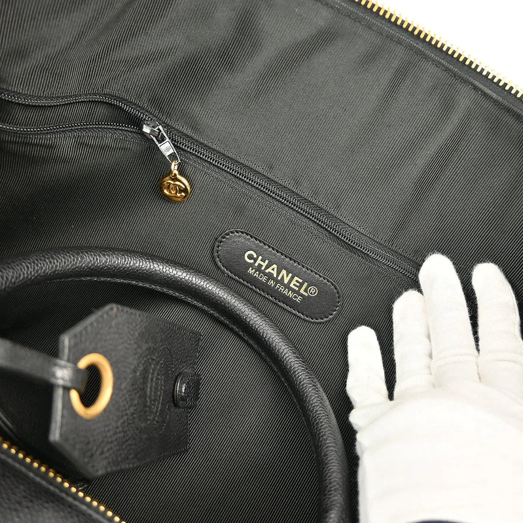 Chanel 1994-1996 Black Caviar 2way Duffle Shoulder Handbag