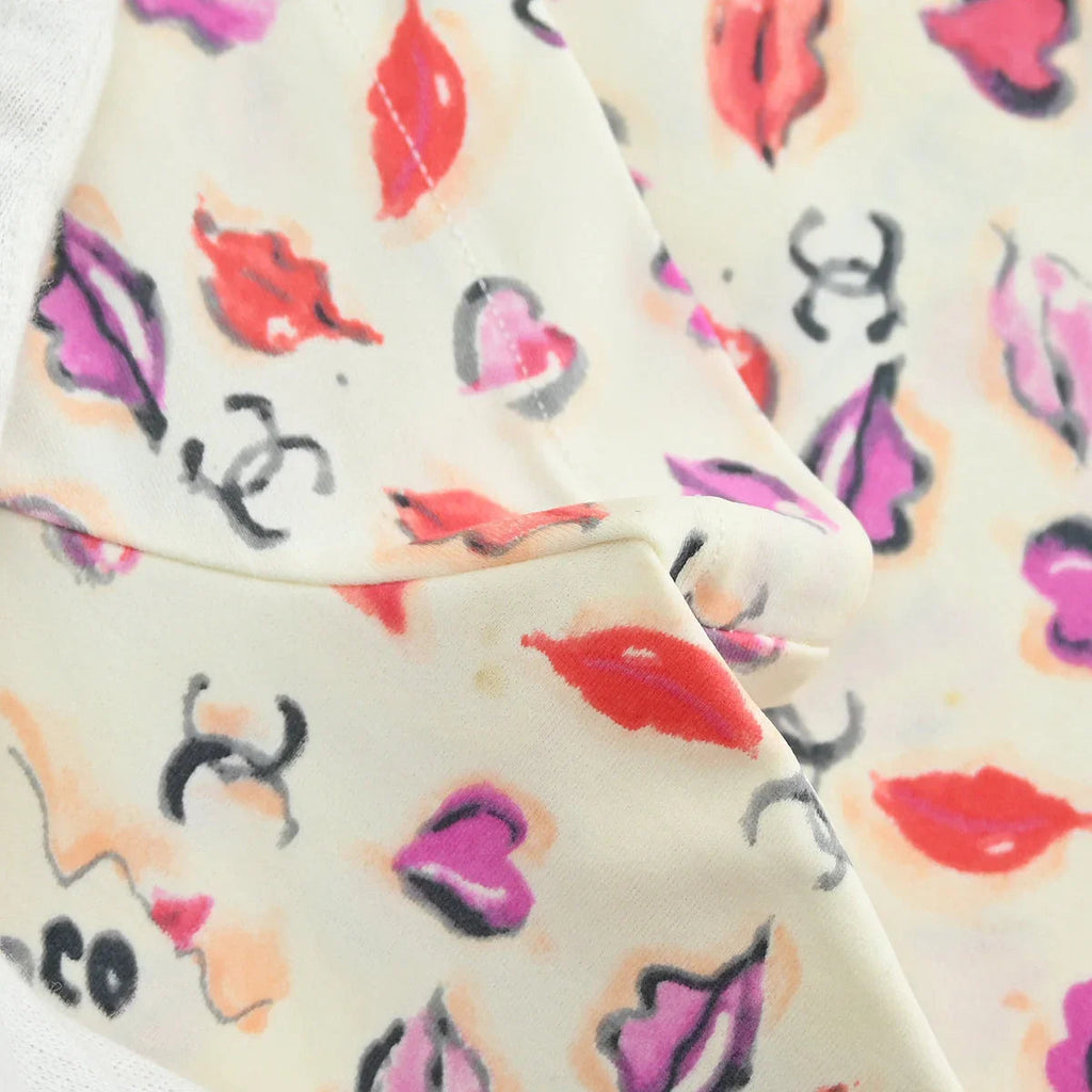 Chanel Lips Print  Cropped T-shirt Ivory P95 #42