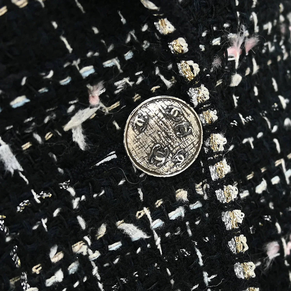 Chanel 2005 Black & White "Devil Wears Prada" Jacket #34