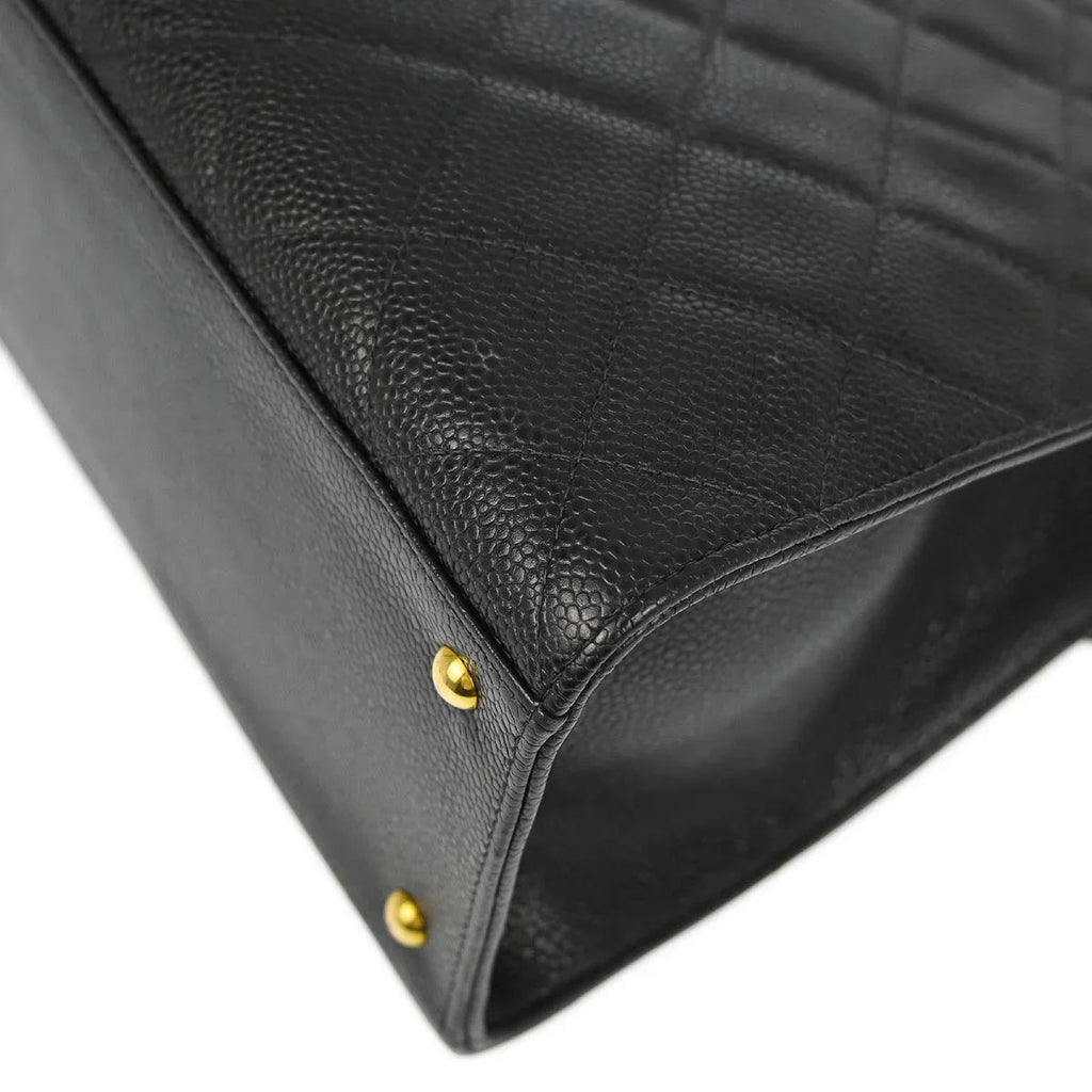 Chanel 2000-2001 Black Caviar Straight Flap Chain Handbag