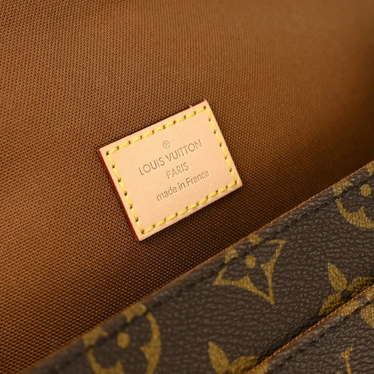 Louis Vuitton 2008 Monogram Messenger Bosphore PM Shoulder Bag M40106