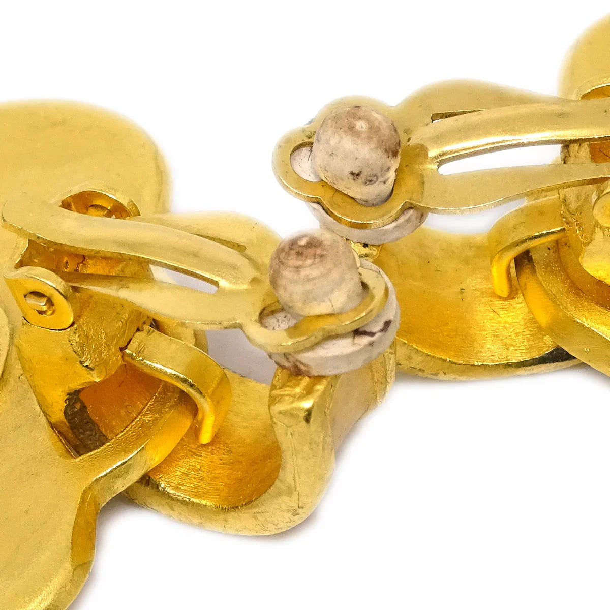 Chanel Dangle Heart Earrings Clip-On Gold 95P