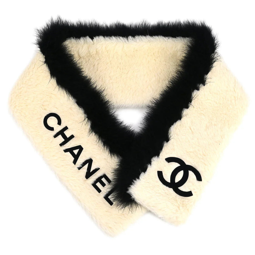 Chanel 1994 Fur Scarf