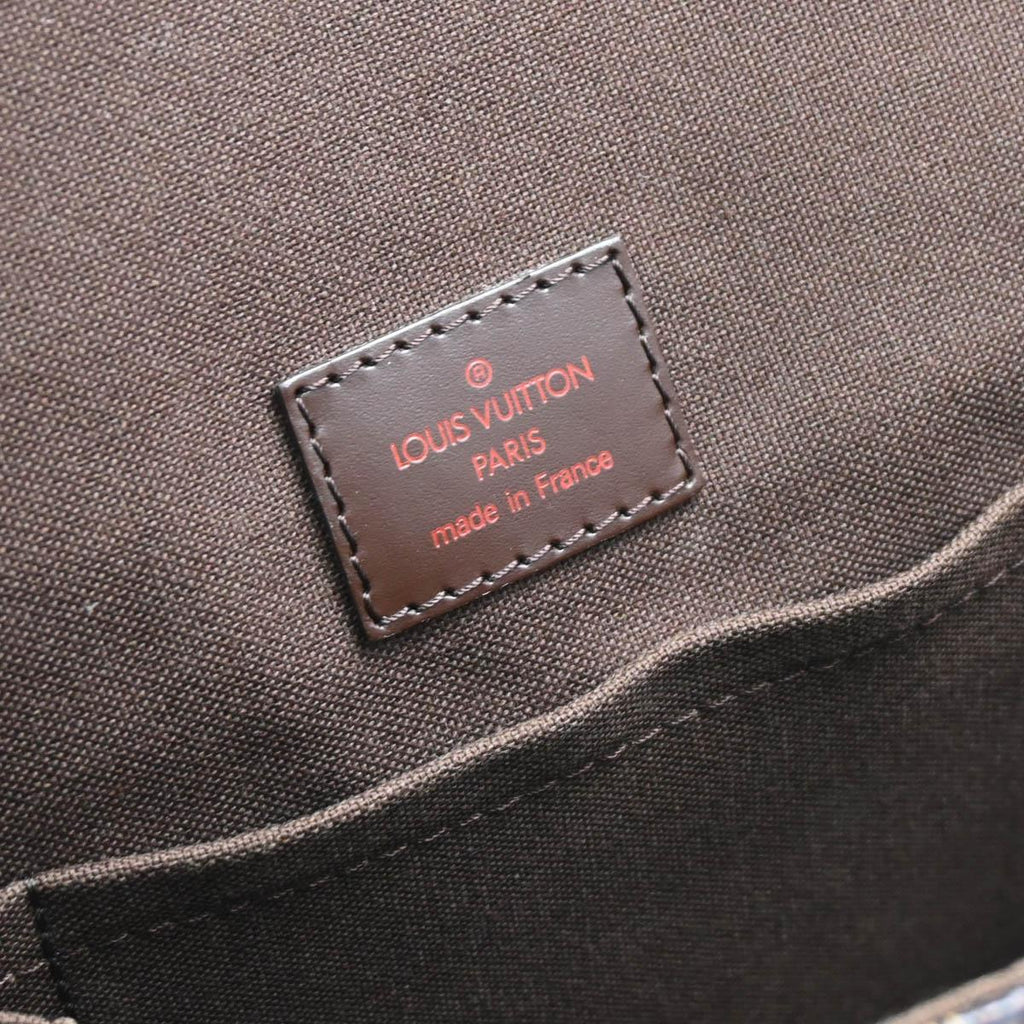 Louis Vuitton 2006 Damier Messenger Melville Shoulder Bag N51125