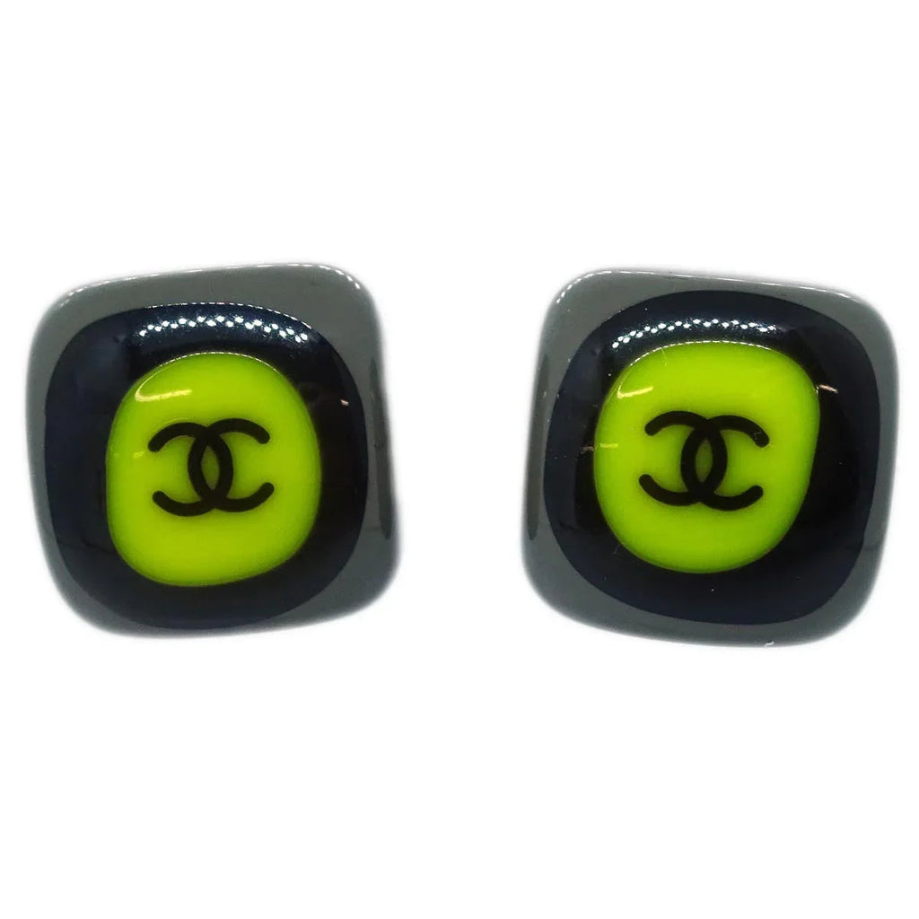 Chanel Gray Piercing Earrings Square 03P